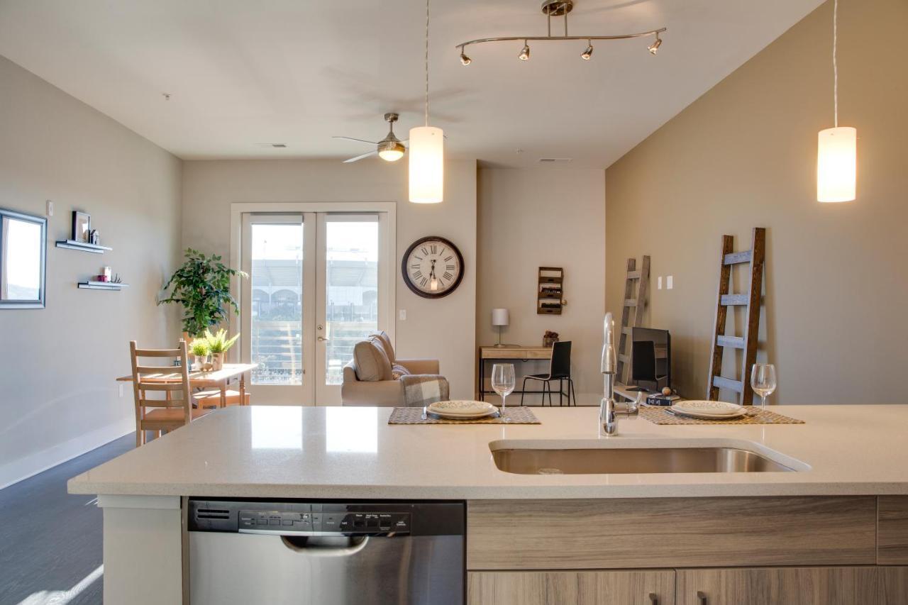 Apartamento Uptown 1 Bedroom Apt With Balcony By Frontdesk *