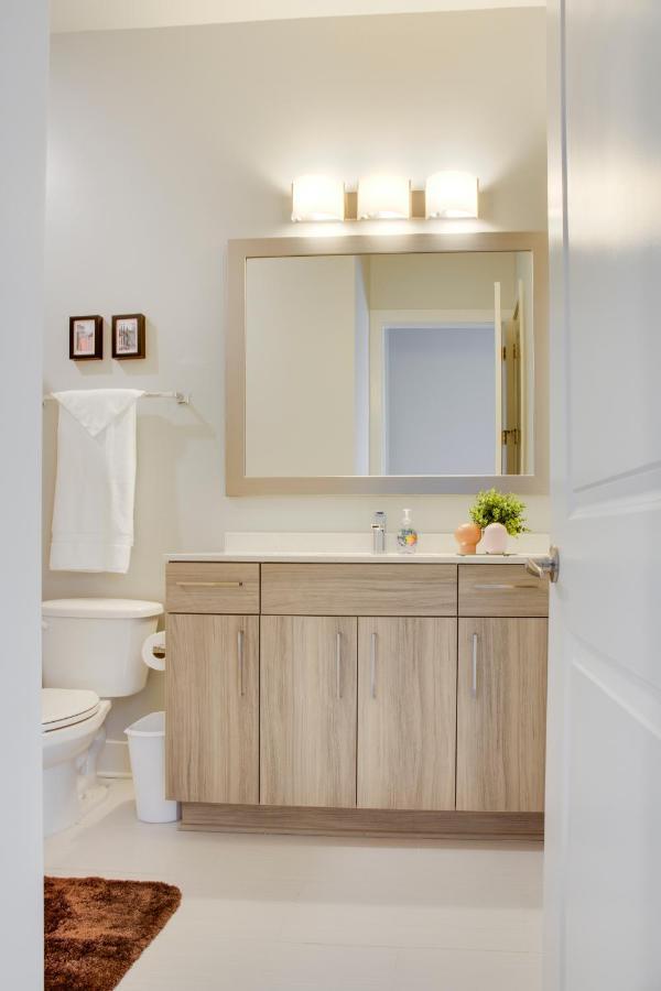 Apartamento Uptown 1 Bedroom Apt With Balcony By Frontdesk *